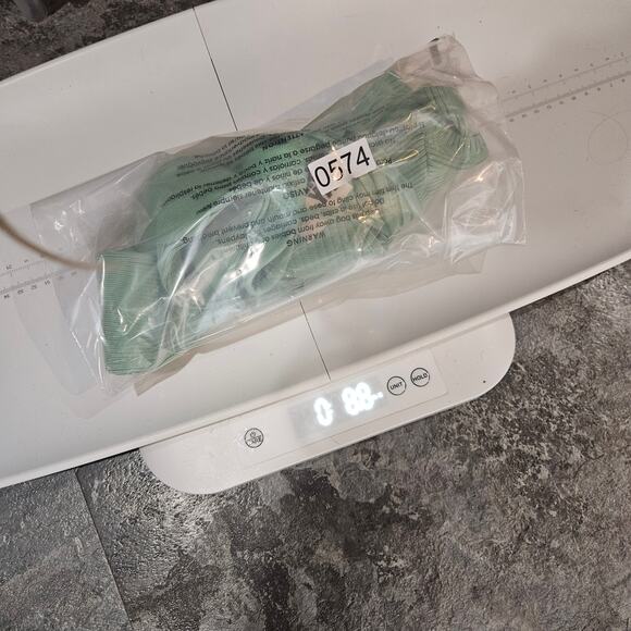 SER.O.YA Dahlia Set Top and Shrug in Green Size Small - Picture 6 of 6